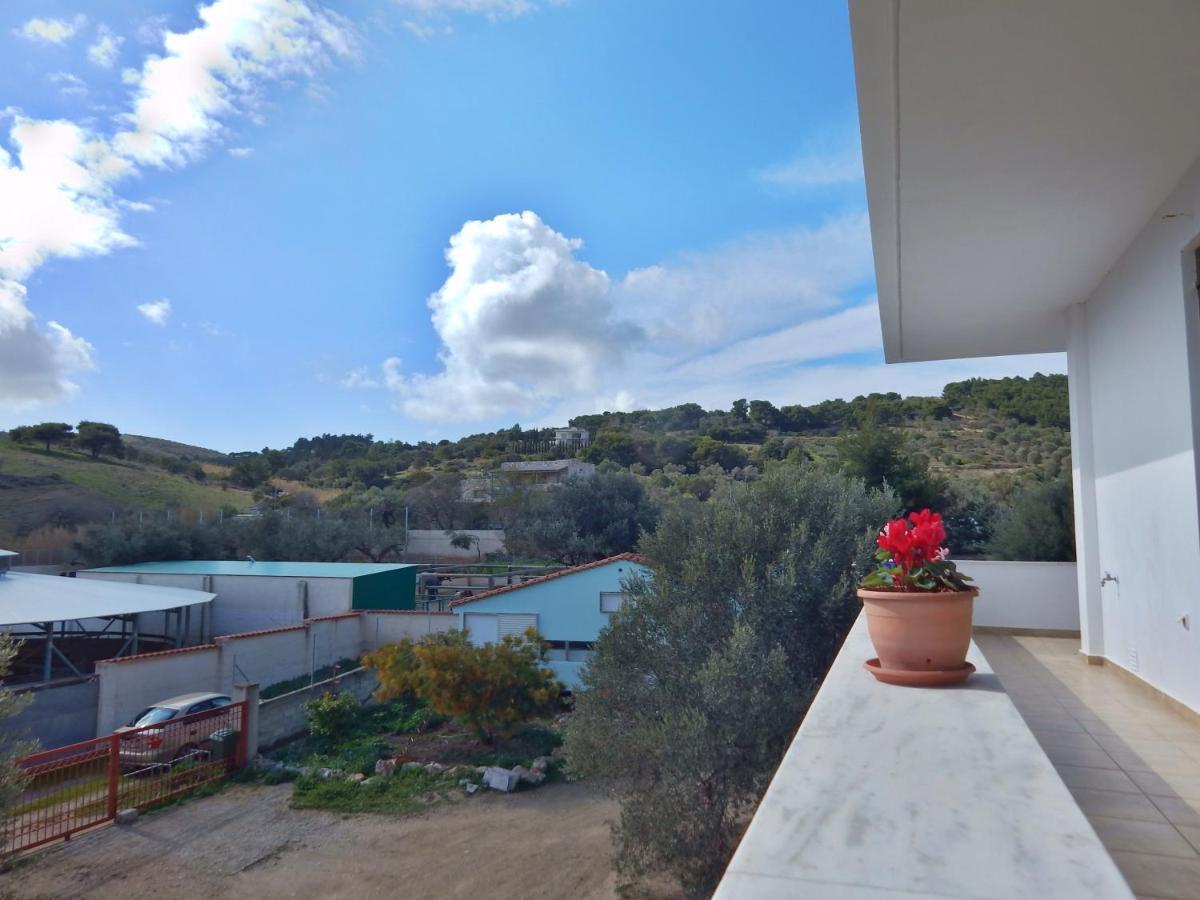 Apartament Οδυσσεια, Κοντά Σε Αεροδρόμιο, Λιμάνια Και Θάλασσες Keratea Zewnętrze zdjęcie